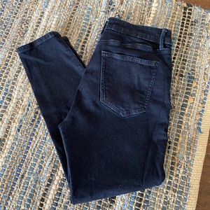 ANN TAYLOR CURVY FIT DARK WASH JEANS